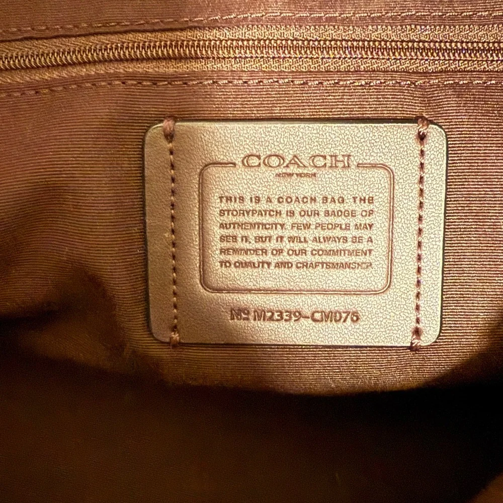 Coach Meadow Tote - Picture 7 of 7